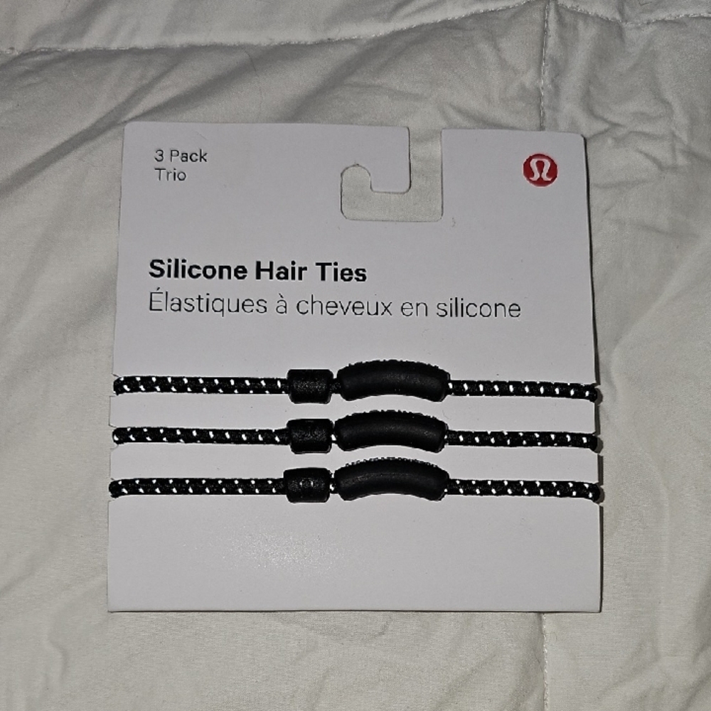 Lululemon Silicone Hair Ties!! 3 Pack, BLK!! Nwts